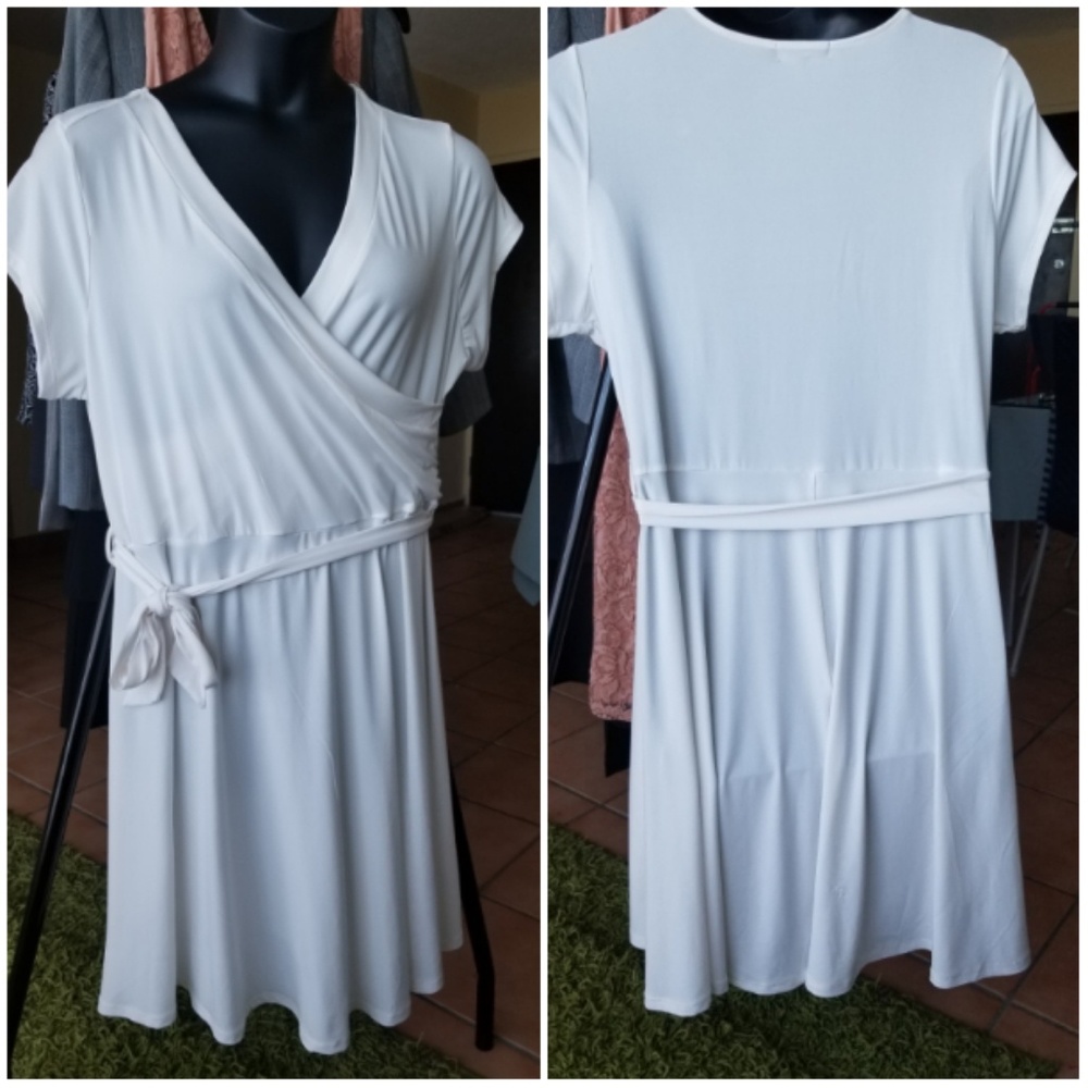 2x faux wrap v neck plus size